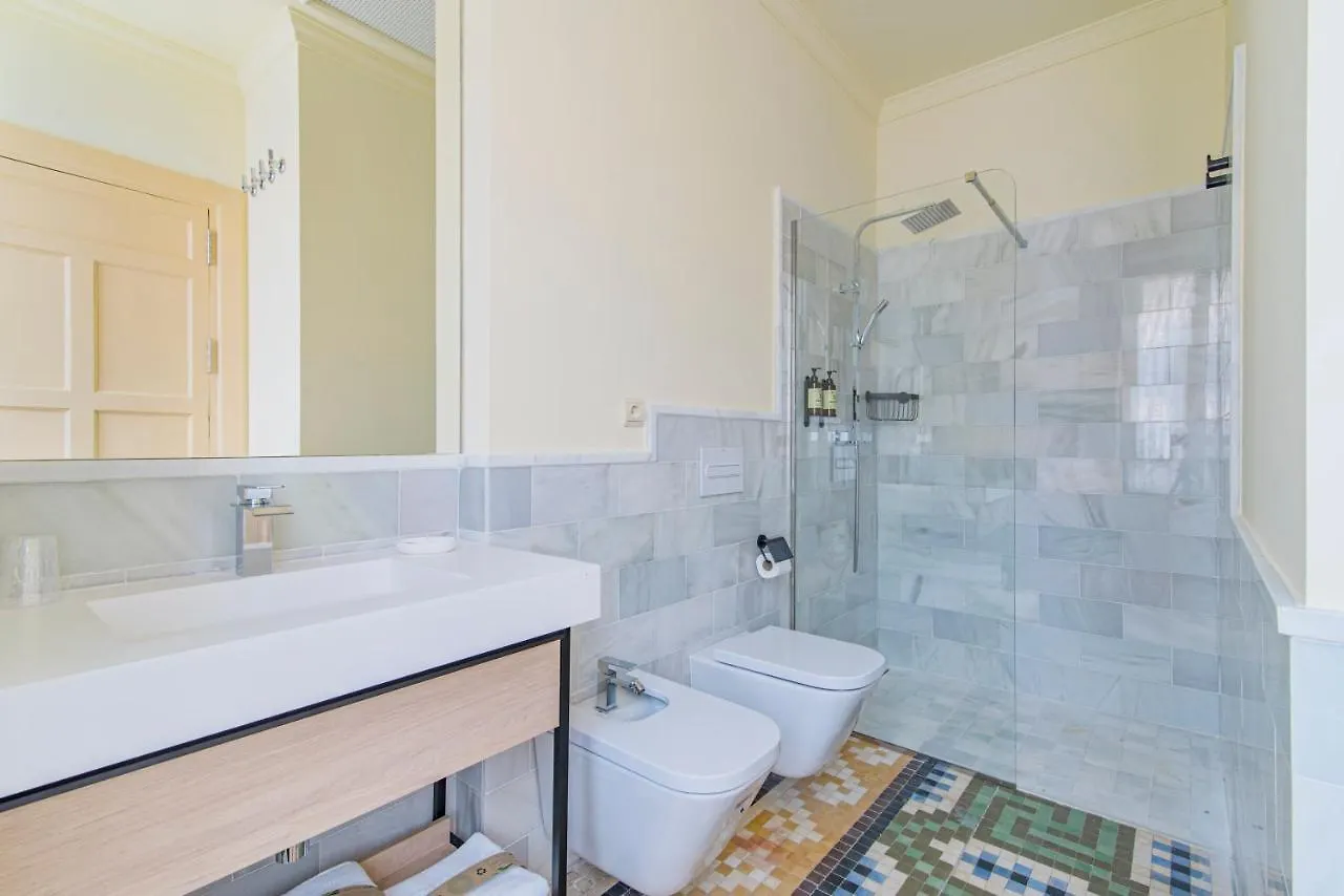 Mosaiko Homes Catedral Grenada 0*,